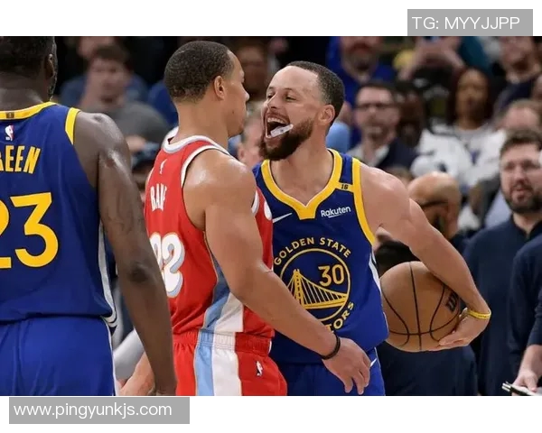 勇士双核合砍60分,击败雄鹿取得连胜,勇士三连胜步上正轨