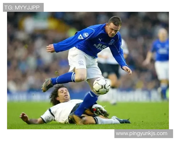 鲁尼重返老东家埃弗顿，将担任球队助理教练